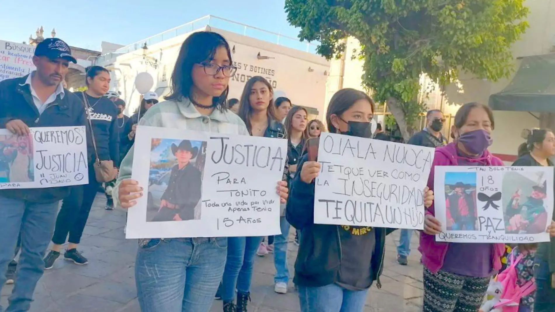 Habitantes de Jerez realizaron marcha en la cabecera municipal